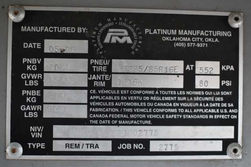 2006 Platinum 8410LQ 4 Horse Trailer with 9' Short Wall - Image 32