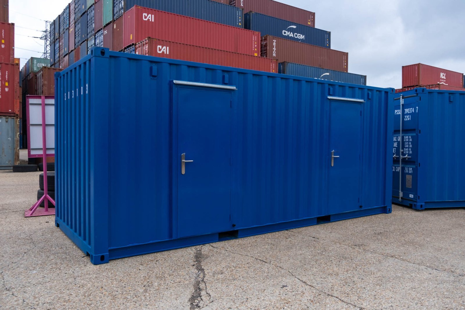 20ft 2 Doors Shipping Containers - Image 2