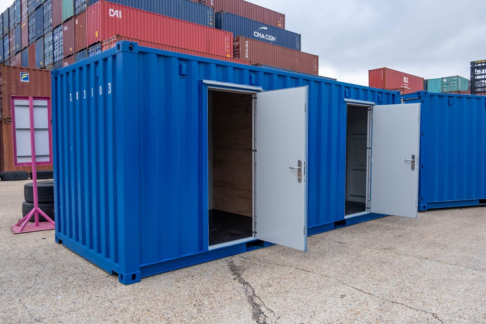 20ft 2 Doors Shipping Containers - Image 3