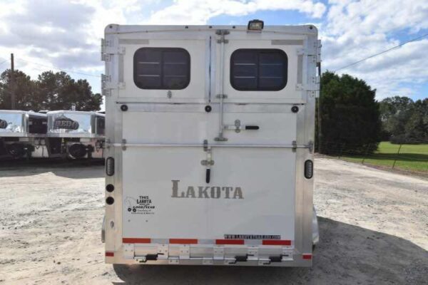 2018 Lakota 2HBPST 2 Horse Trailer - Image 2