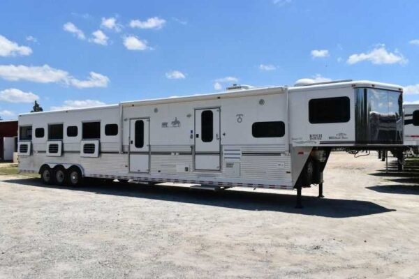 2005 Sundowner Sunlite  6LQ Horse Trailer with 11' Short Wall 725 Grand Sierra 8612GLQ MidTack - Image 7