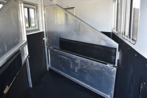 2015 Exiss 7308LQ 3 Horse Trailer with 8' Short Wall - Image 25