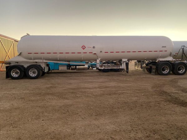 Polar 11600 Gallon Propane Tanks Online MC-331 LPG LIQUID TANKER IN STOCK