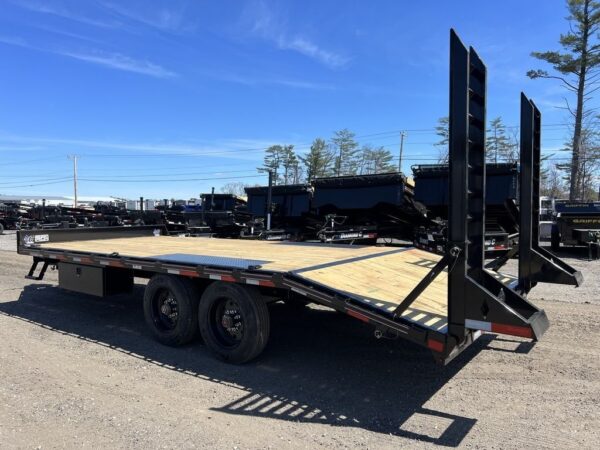 2024 Diamond C 8.5x20 20K Deckover Equipment Trailer w/ 72” Flip-Knee Ramps - Image 5